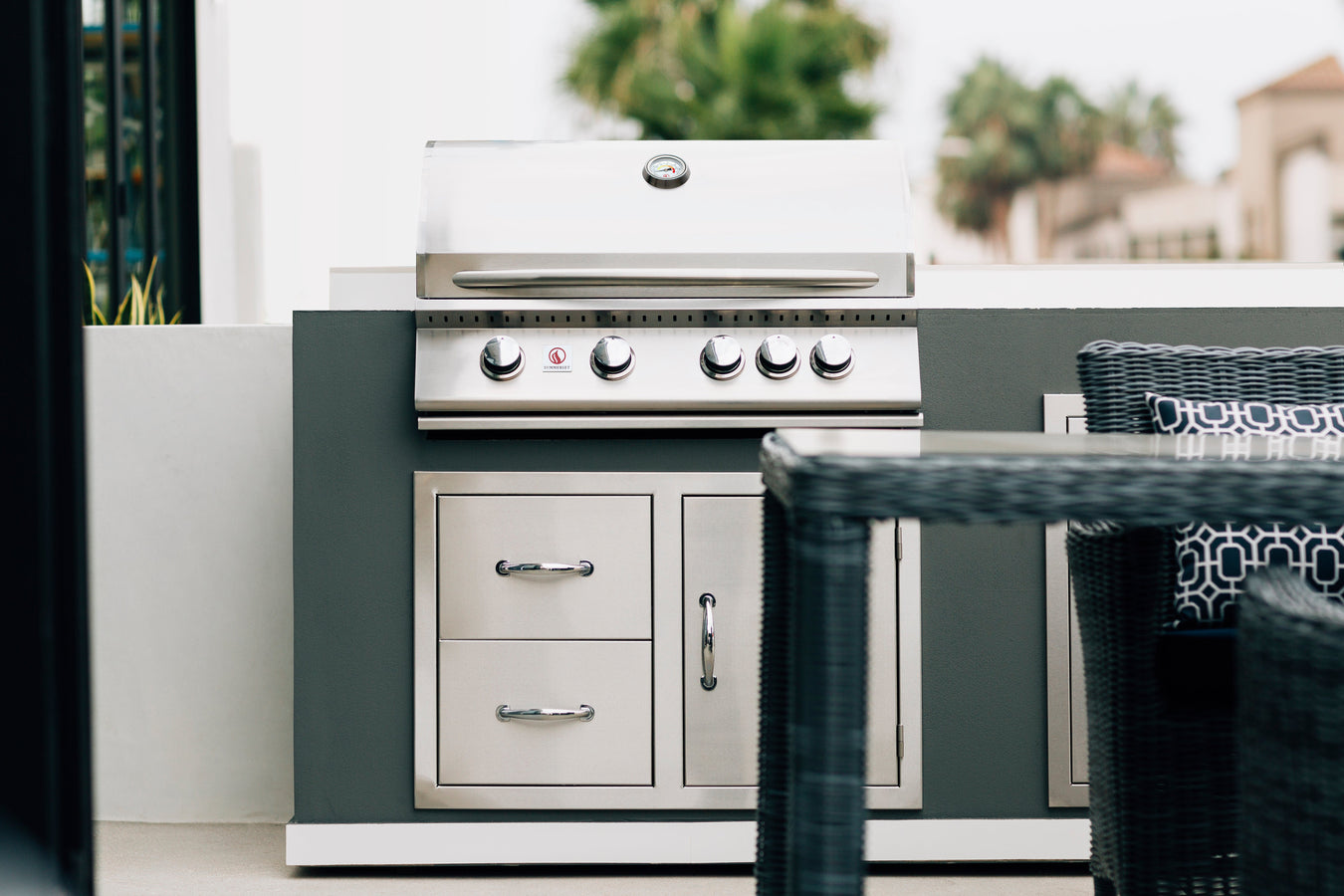 Outdoor Kitchen Islands