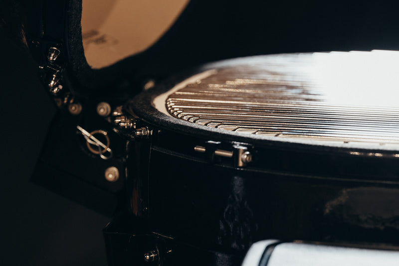 Primo Oval XX-Large 500 Kamado Grill, Made in USA, Huge Cooking Area